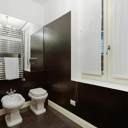 Brera - Castello - Ampio Bilocale Centro Apartman Milánó