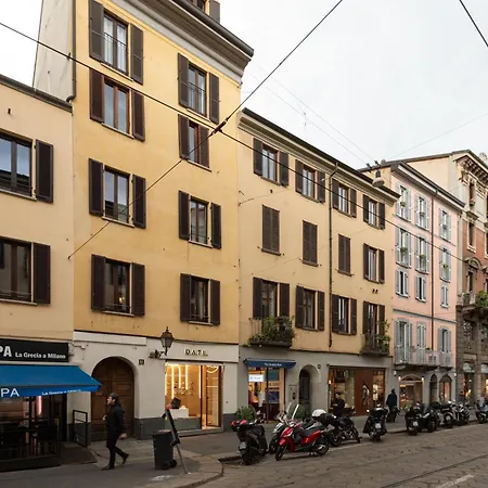 Brera - Castello - Ampio Bilocale Centro Milánó